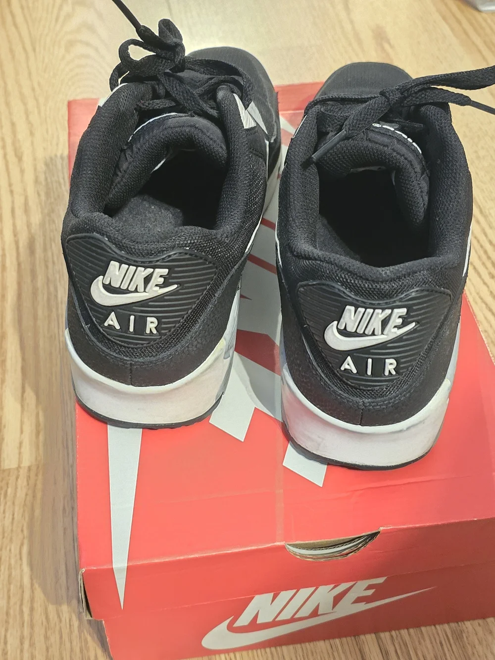 Womens Black/Gray Air Max 90 6166730-012 Size 9